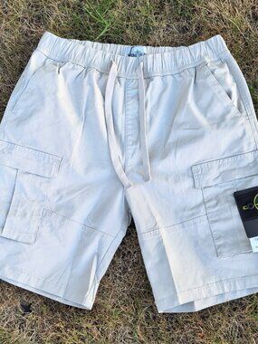 Stone Island Cream Cargo Shorts